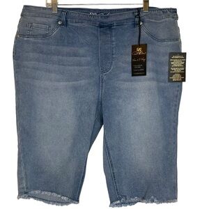 DG2 Pull-on Stretch Bermuda Shorts 1X